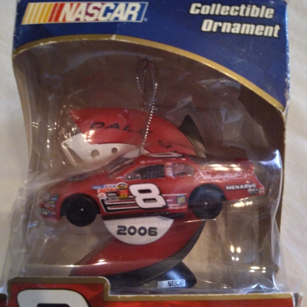 5 PC #8 DALE EARNHARDT JR SOUVENIR SET - Picture 4 of 16